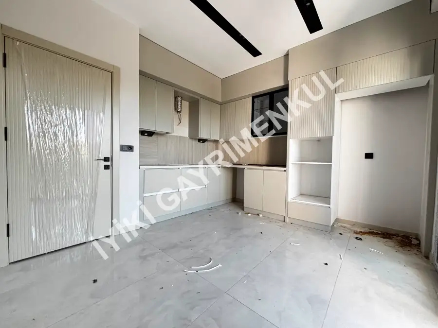 İYİ-Kİ''DEN ŞEMİKLERDE ÖNÜ KOMPLE AÇIK EBVYN B. LÜX 3+1 DAİRELER