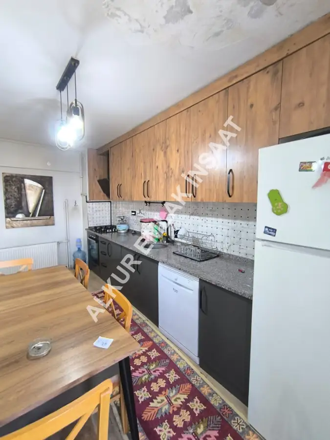 DENİZLİDE KİRALIK DAİRE_İSTİKLAL CADDESİ ÜZERİNDE KİRALIK EŞYALI 3+1 DAİRE