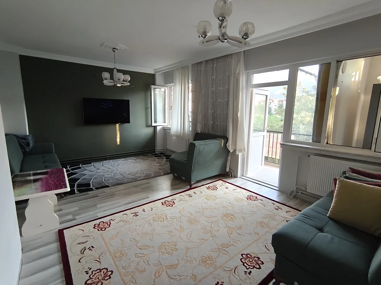 1200 EVLERDE ÖNÜ AÇIK SATILIK 3+1 120m² MERKEZİ KONUM!!!!!!!