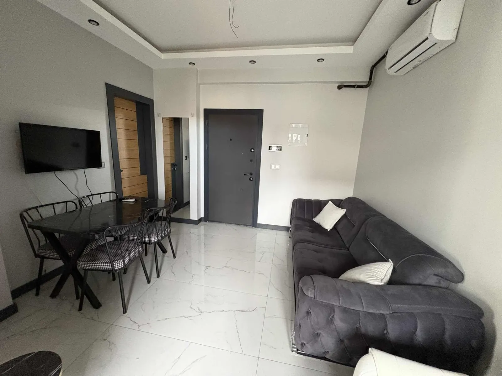 Century21Net'ten Kınıklı Pekdemir Arkası Sıfır 1+1 Satılık Apart