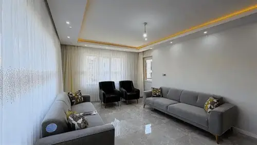 MEHMETÇİK MAHALLESİNDE OTOPARKLI 2+1 ARAKAT SATILIK DAİRE