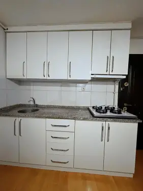 KINIKLI ÇAMLARALTI MAH. EŞYALI 2+1 KİRALIK APART