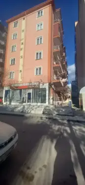 MERKEZİ KONUM ARA KAT GENİŞ 2+1 DAİRE FIRSAT FİYATIYLA