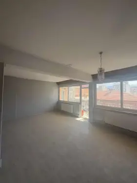 SARAYLAR MAHALLESİ 2+1 GNİŞ FERAH SATILIK DAİRE