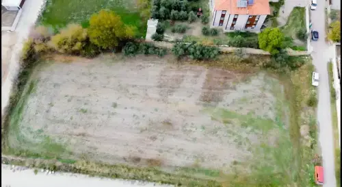 PAMUKKALE KÖY İÇİ FIRSAT VİLLA ARSASI