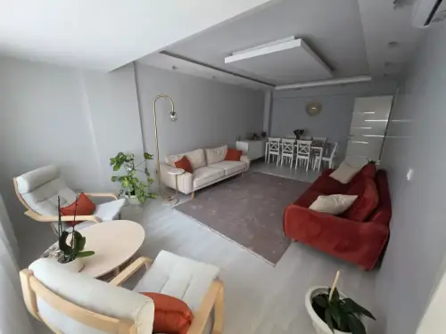 ŞEMİKLER'İN EN GÖZDE YERİNDE SİTE İÇİNDE 3+1 SATILIK DAİRE