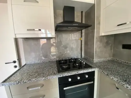 Mehmetçik Mahallesi'nde Satılık Ferah 2+1 | 90 m²