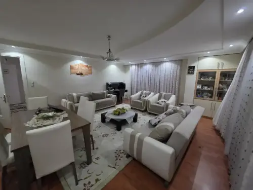 ALBAYRAK MEYDANI'NDA SİTE İÇERİSİNDE GENİŞ 3+1 KİRALIK DAİRE