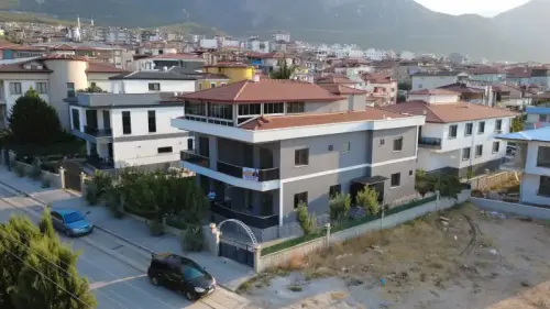 BAĞBAŞI'NDA, ÖZEL TASARIM, 6+1, 300 M², TERASLI LÜKS VİLLA