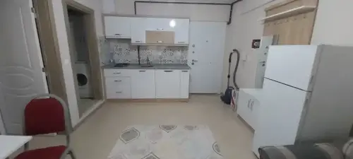 ENDER UYSAL GAYRİMENKULDEN ASMALIEVLER DE 1+1 KİRALIK BAHÇE KATI APART...