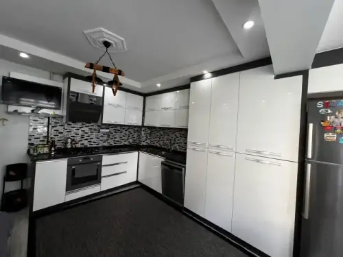 KARAMANDA SATILIK DAİRE 3+1 140 M2 YÜKSEK ZEMİN