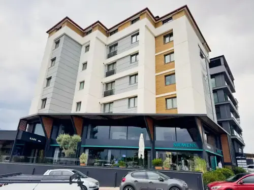 KİRALIK 1+1 29 EKİM BULVARINDA TAPU,ADLİYE,ÖZEL HASTAHANE YAKINI