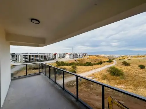 CENTURY21 NETTEN YENİŞAFAKTA SATILIK 3+1 DAİRE