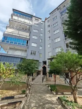 Denizli Servergazi'de Ferah ve Kullanışlı 3+1 Kiralık Daire