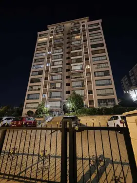 ANKARA ERYAMAN ALTAY MAHALLESİNDE SATILIK 3+1 ARA KAT DAİRE
