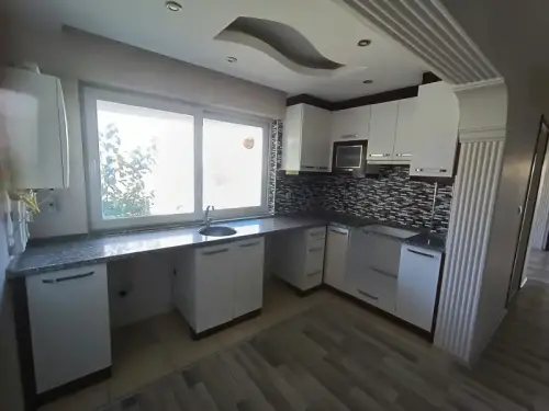 ENDER UYSAL GAYRİMENKULDEN KERVANSARAY DA KİRALIK 2+1 DAİRE..  