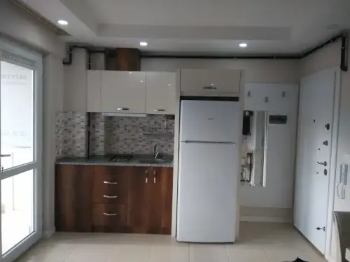 ENDER UYSAL GAYRİMENKULDEN ASMALIEVLER DE KLİMALI BALKONLU 1+1 KİRALIK APART...