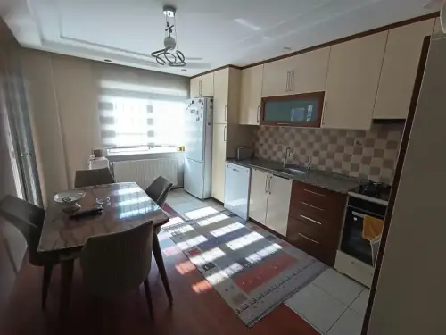 ENDER UYSAL GAYRİMENKULDEN FORUMA ÇOK YAKIN 3+1 GENİŞ ÇİFT BANYOLU KİRALIK DAİRE..  