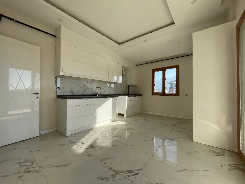 NOVA TERRA'DAN YENİŞAFAK'TA CADDE ÜZERİNDE SATILIK 3+1 DAİRE