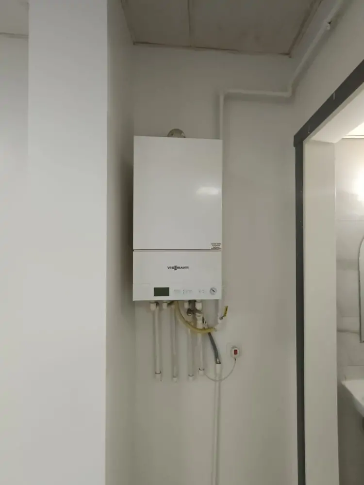Fesleğen Mahallesinde Satılık 110M2 İşyeri