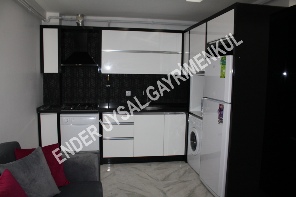  ENDER UYSAL GAYRİMENKULDEN SİTELERDE FORUMA YAKIN 1+1 KİRALIK KLİMALI ASANSÖRLÜ LÜX APART...   