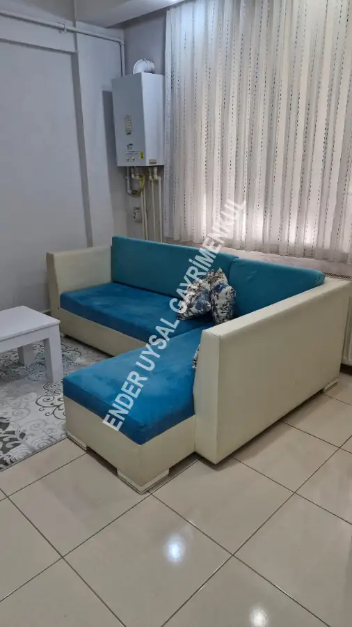  ENDER UYSAL GAYRİMENKULDEN FORUMA YAKIN 2+1 GENİŞ  BAHÇEKATI KİRALIK APART..   