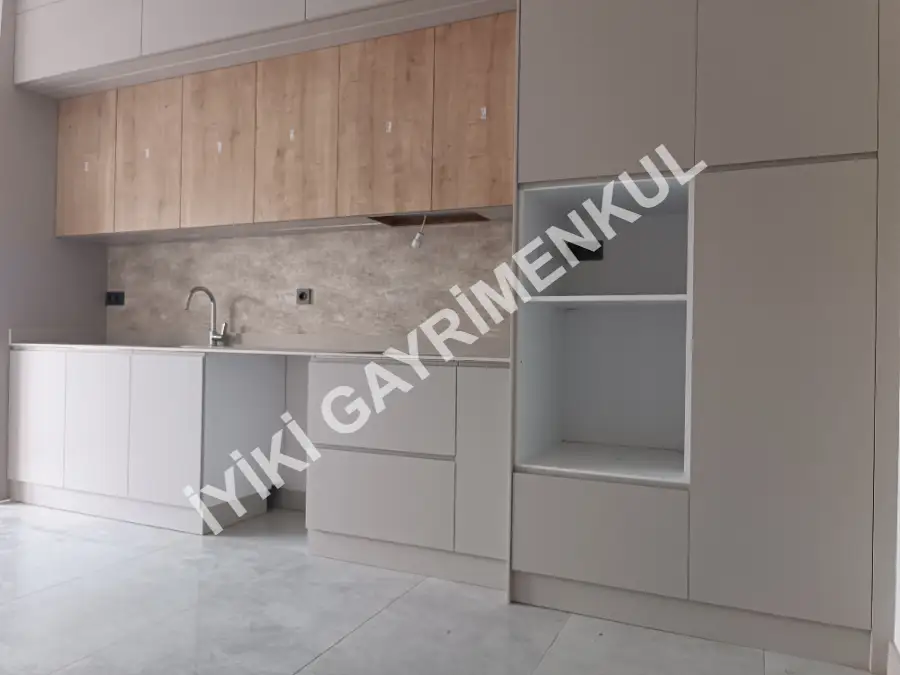 İYİ-Kİ''DEN KARAHASANLIDA ŞEHİR HASTANESİ YAKINI ÖNÜ YESİL ALAN CEPELİ 2+1 DAİRELER